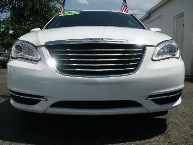 2012 Chrysler 200 Elk Conversion Van
