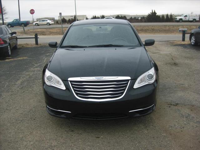 2012 Chrysler 200 Elk Conversion Van