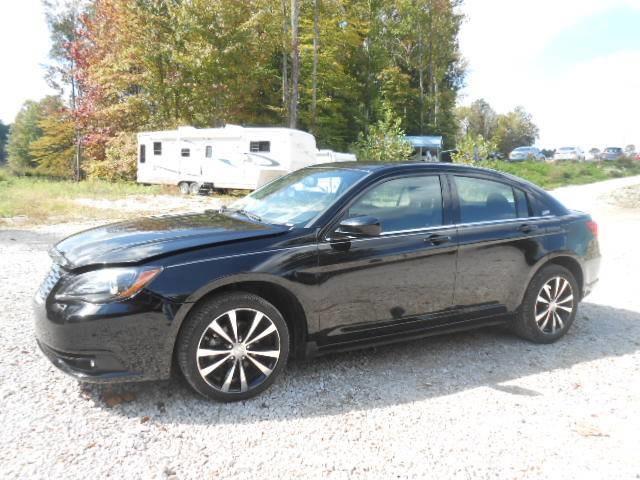 2013 Chrysler 200 Super CREW XLT 4X4