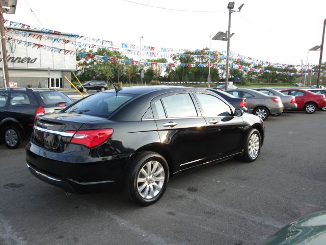 2013 Chrysler 200 4x4 6 Speed