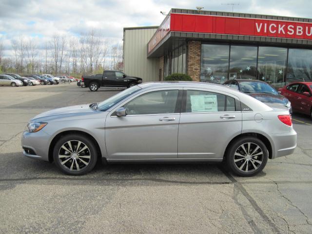 2013 Chrysler 200 3.5