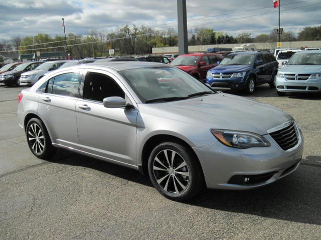 2013 Chrysler 200 3.5