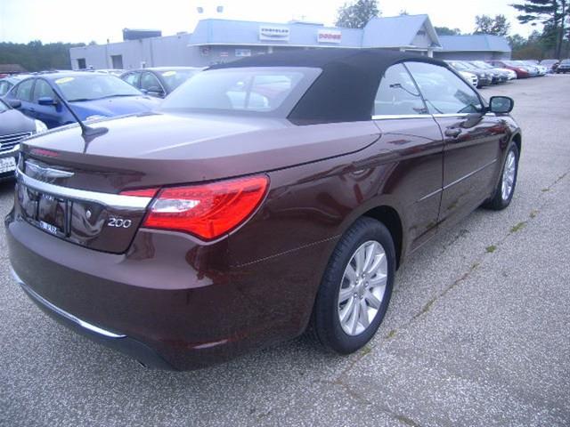 2013 Chrysler 200 3.5