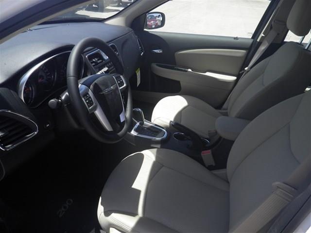 2013 Chrysler 200 3.5