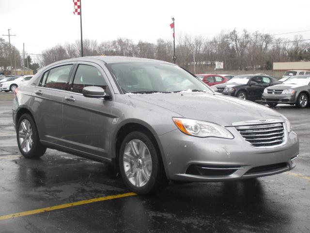 2013 Chrysler 200 3.5