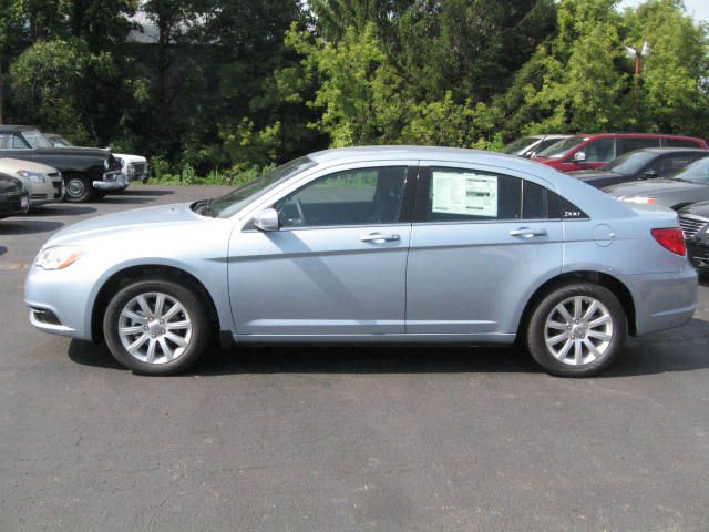 2013 Chrysler 200 3.5