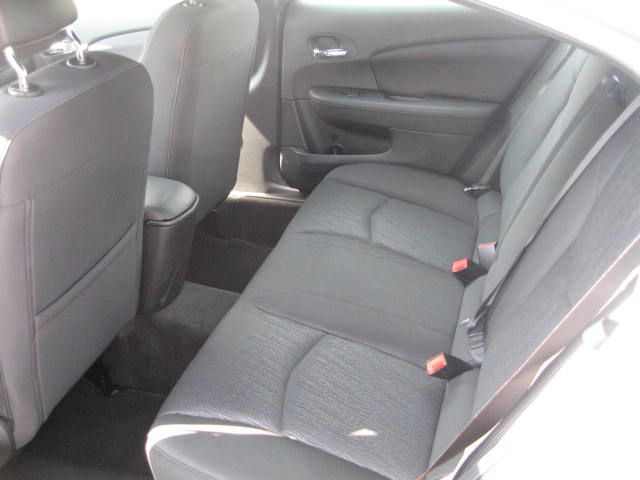 2013 Chrysler 200 3.5