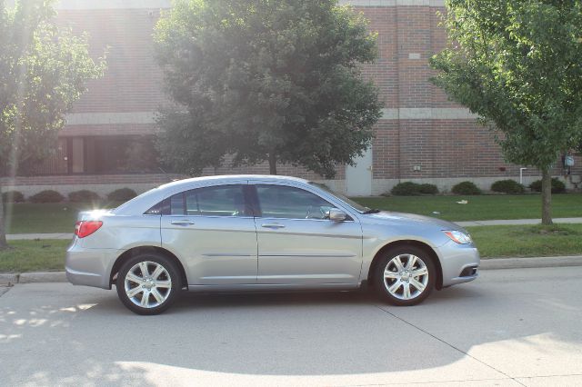 2013 Chrysler 200 3.5