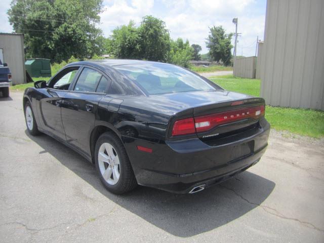 2013 Chrysler 200 SLT 25