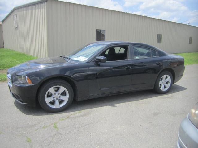 2013 Chrysler 200 SLT 25