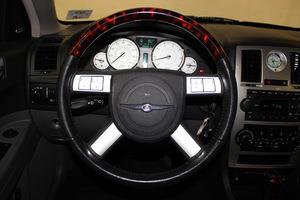 2005 Chrysler 300 Unknown