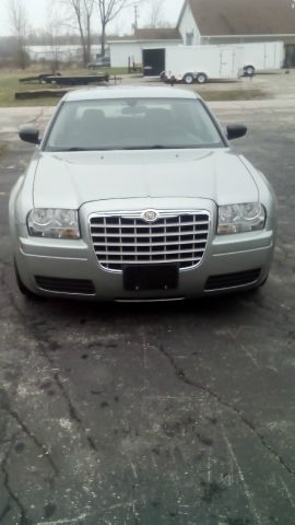 2005 Chrysler 300 Base