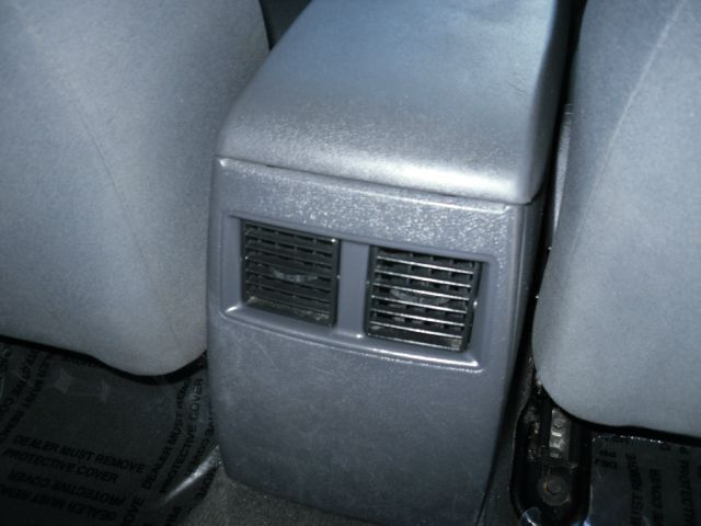 2005 Chrysler 300 Base