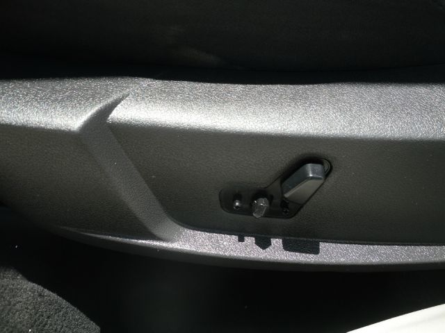 2005 Chrysler 300 Base