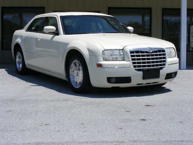 2005 Chrysler 300 3.5