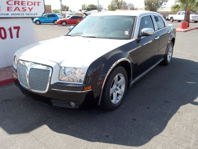 2005 Chrysler 300 3.5