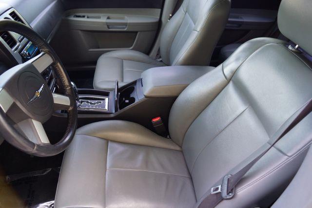 2005 Chrysler 300 3.5