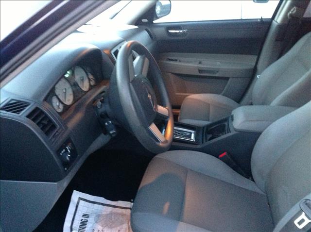 2005 Chrysler 300 Base
