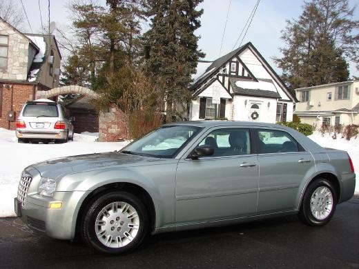 2005 Chrysler 300 ES V6 Special Edition