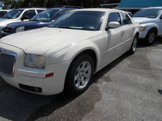 2005 Chrysler 300 3.5