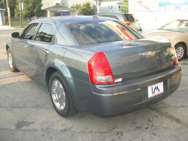 2005 Chrysler 300 3.5