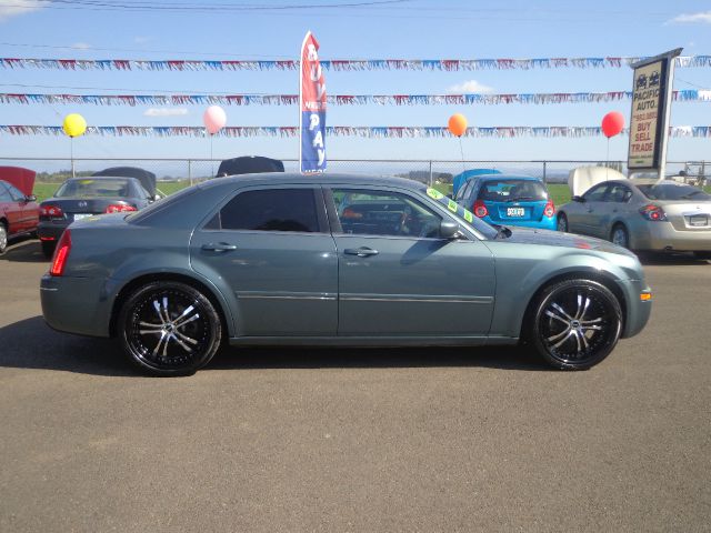 2005 Chrysler 300 3.5