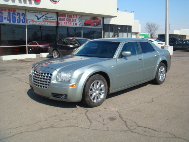 2005 Chrysler 300 3.5