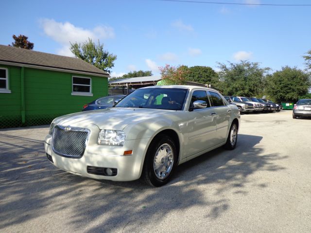 2005 Chrysler 300 3.5