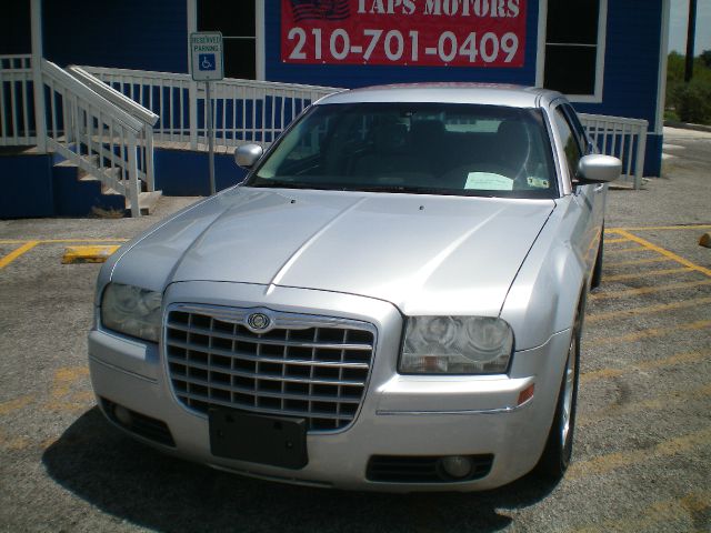 2005 Chrysler 300 3.5