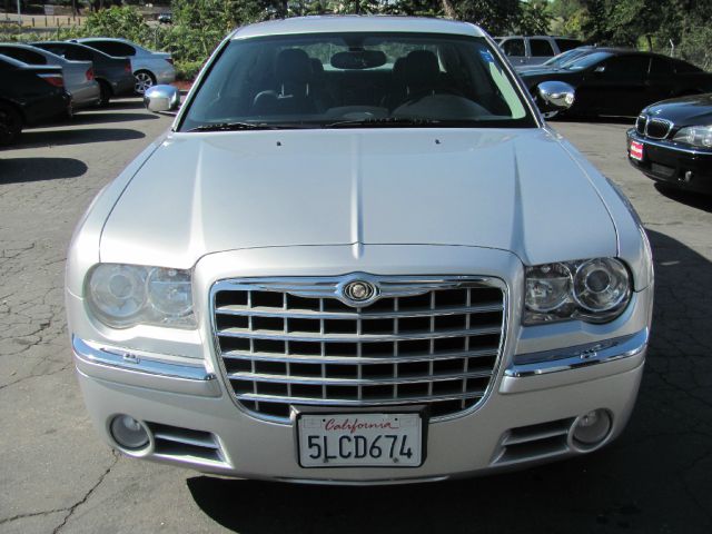 2005 Chrysler 300 C1500 Scottsdale