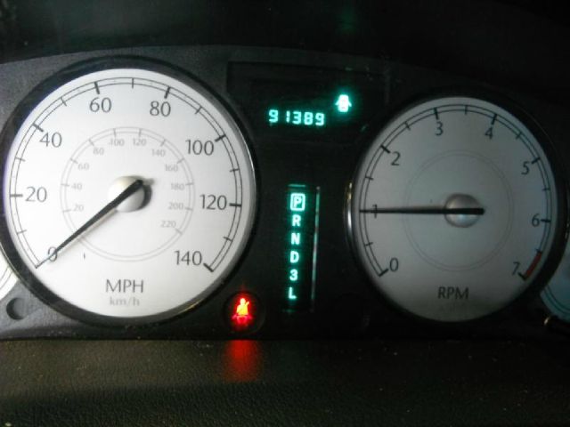 2005 Chrysler 300 SE, Loaded