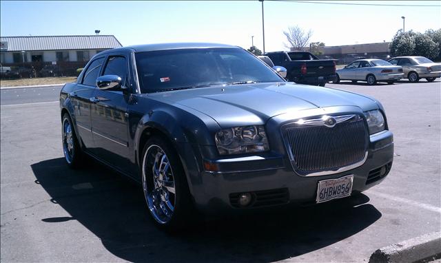 2005 Chrysler 300 3.5