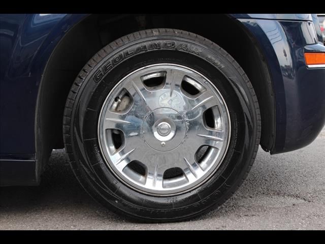 2005 Chrysler 300 SLT 25