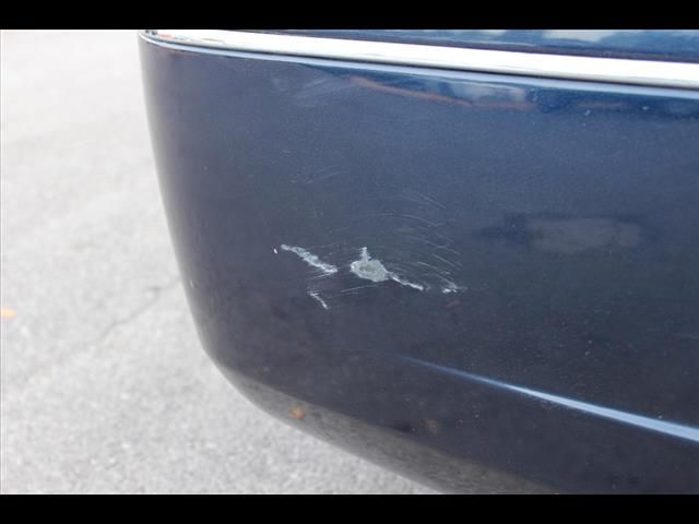 2005 Chrysler 300 SLT 25