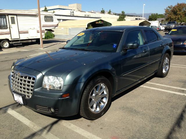 2005 Chrysler 300 3.5