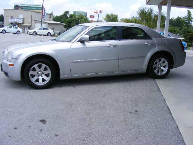 2006 Chrysler 300 3.5
