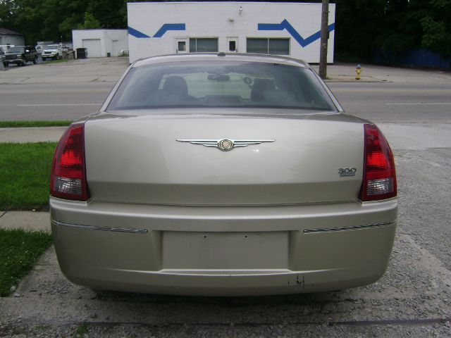 2006 Chrysler 300 3.5