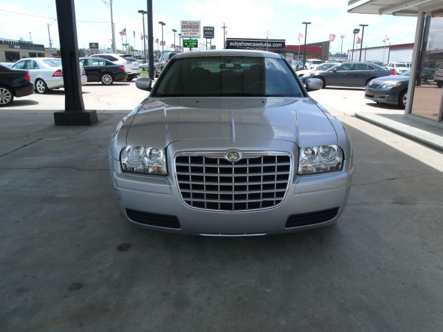 2006 Chrysler 300 Base