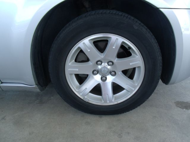 2006 Chrysler 300 Base