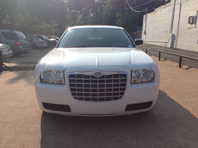 2006 Chrysler 300 Base