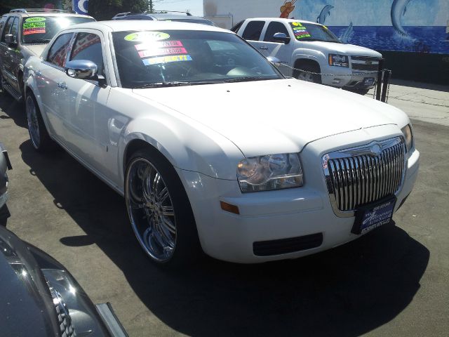 2006 Chrysler 300 Base