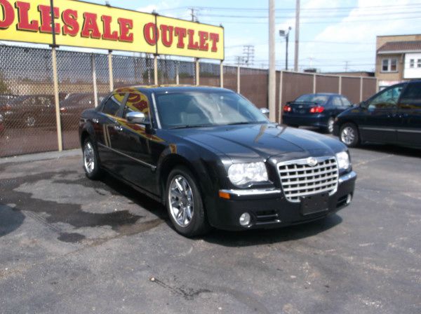 2006 Chrysler 300 Regular Cab