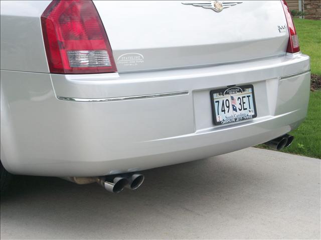 2006 Chrysler 300 SLT 25