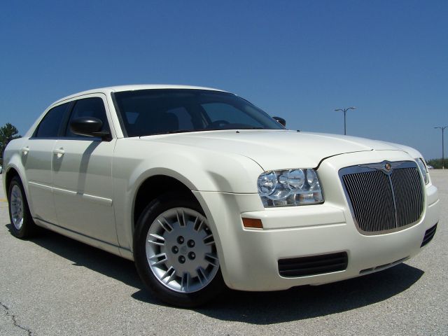 2006 Chrysler 300 Unknown