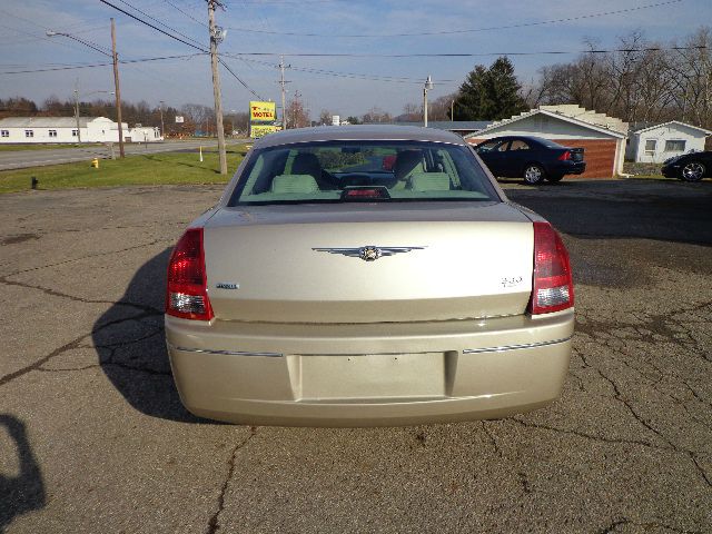 2006 Chrysler 300 GT Premium