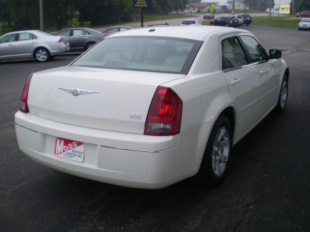 2006 Chrysler 300 3.5