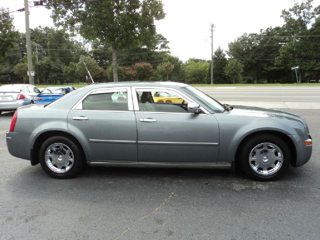 2006 Chrysler 300 3.5