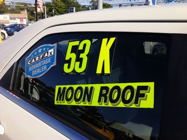 2006 Chrysler 300 LS Flex Fuel 4x4 This Is One Of Our Best Bargains