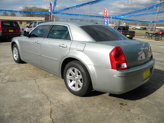 2006 Chrysler 300 3.5