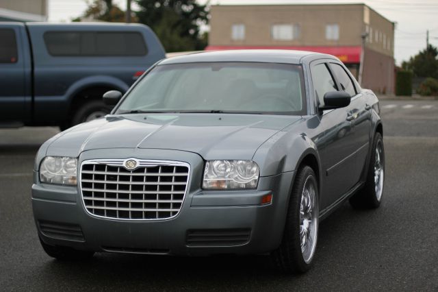2006 Chrysler 300 Unknown